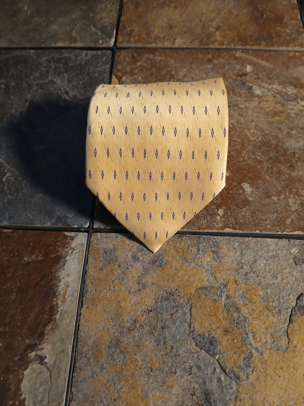 Gianfranco Ruffini Men's Yellow Patterned Silk Tie